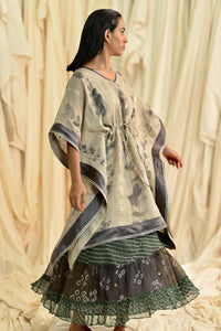 Arjuni Linen Kaftan